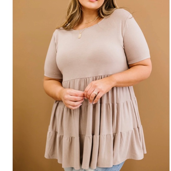 🚨 ZENANA BABYDOLL TOP TAN 3X! SOLD OUT EVERYWHERE 😍💕👍🏻👍🏻♥️♥️♥️🤗 - Picture 2 of 4